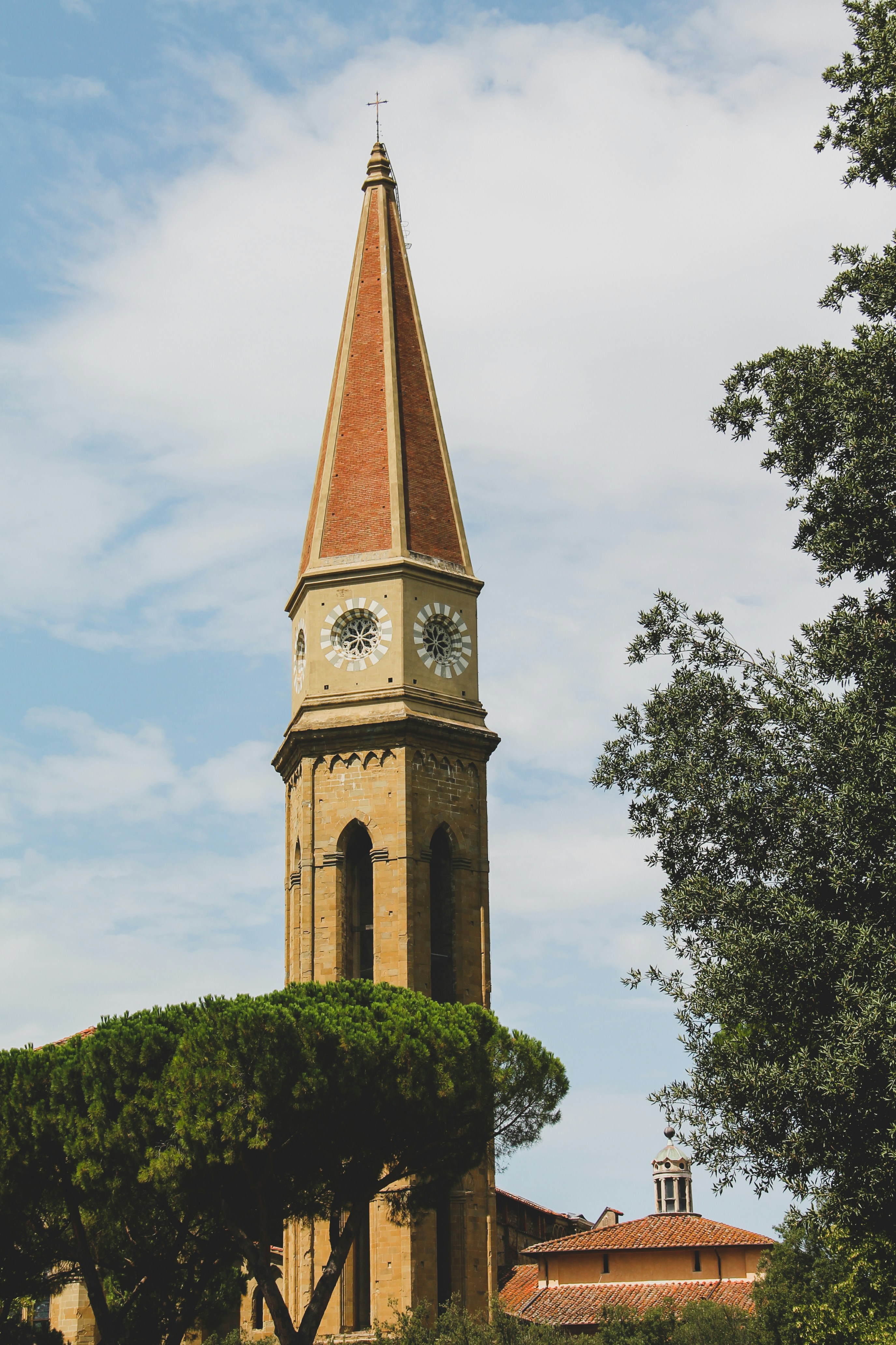 Campanile e architettura storica di Arezzo, Toscana